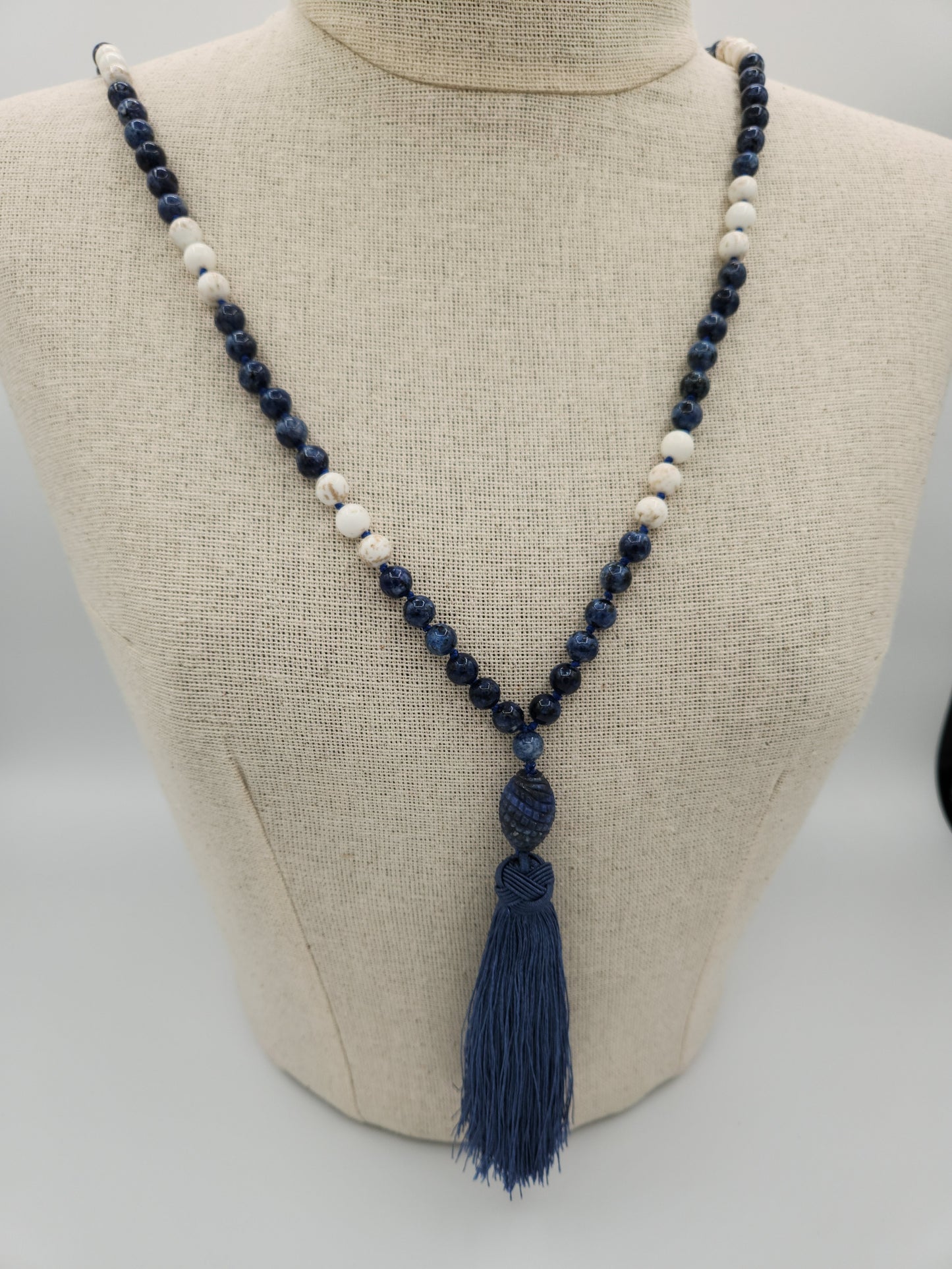 Mala Necklace Sodalite and White Turquoise 8mm